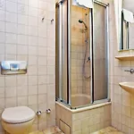شقة فندقية Appartmenthaus Thermenhof باد فسينغ