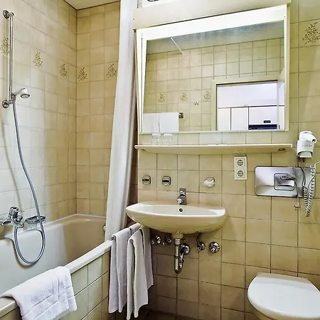 מלון דירות Appartmenthaus Thermenhof באד פיסינג