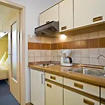 מלון דירות Appartmenthaus Thermenhof באד פיסינג