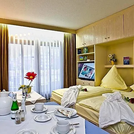 Apart-hotel Appartmenthaus Thermenhof 2*